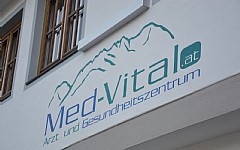  Arzt - und Gesundheitszentrum Med-Vital